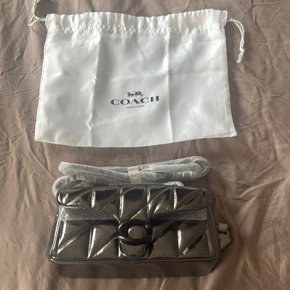 Coach Shiny Silver Quilted Bag - Picture 1 of 1